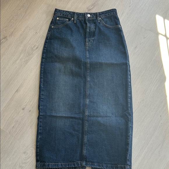 Topshop Dresses & Skirts - Topshop Dark Denim Pencil Skirt